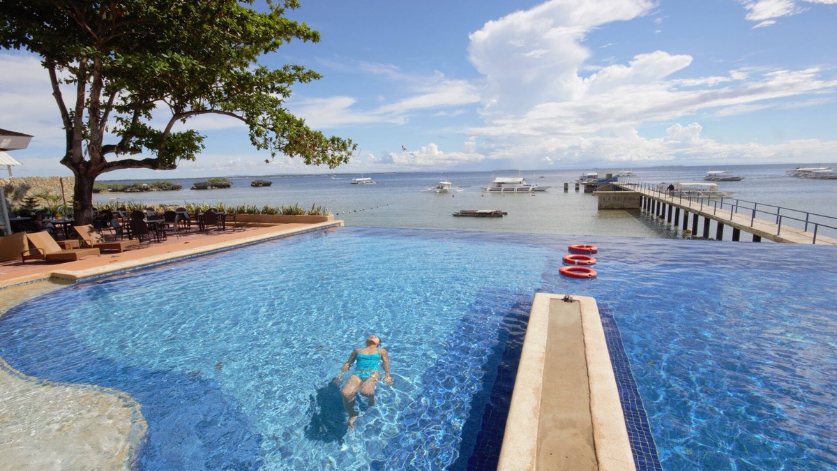 Maribago Hotel | 1521 Mactan Resort