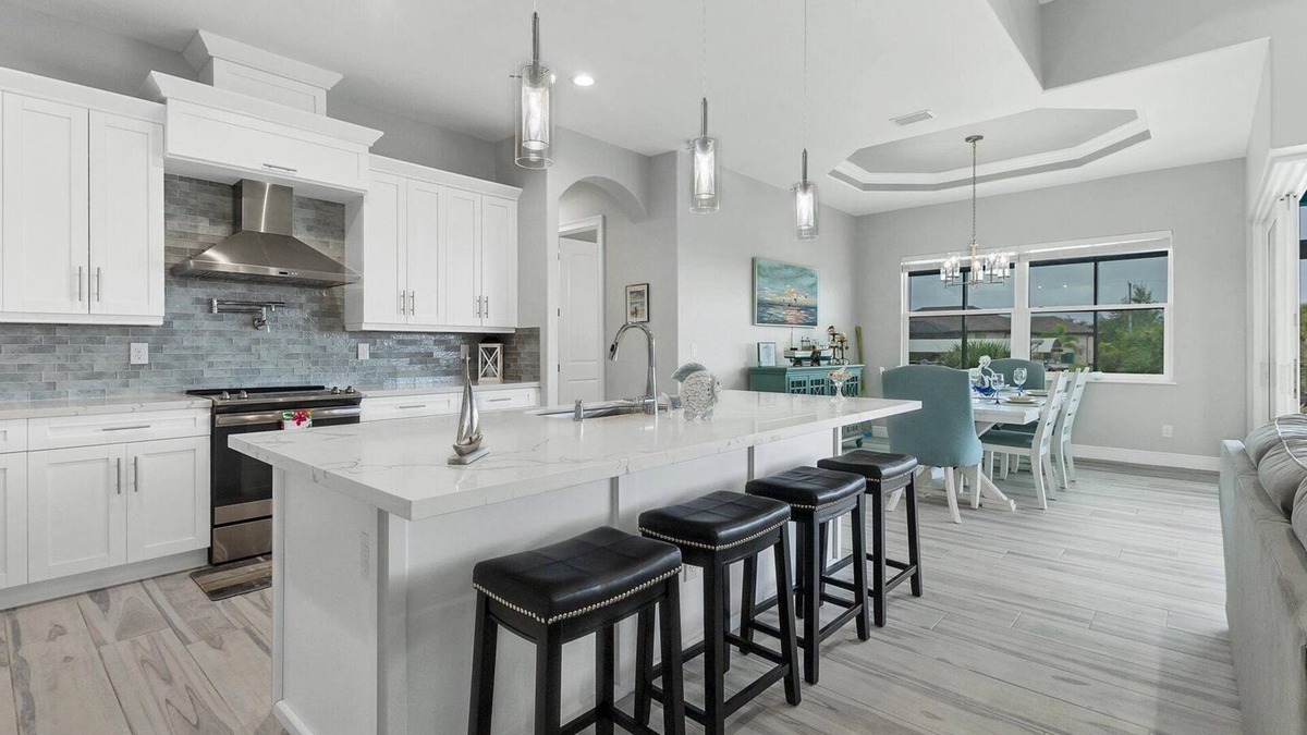 South Gulf Cove House | 15528 Melport Circle