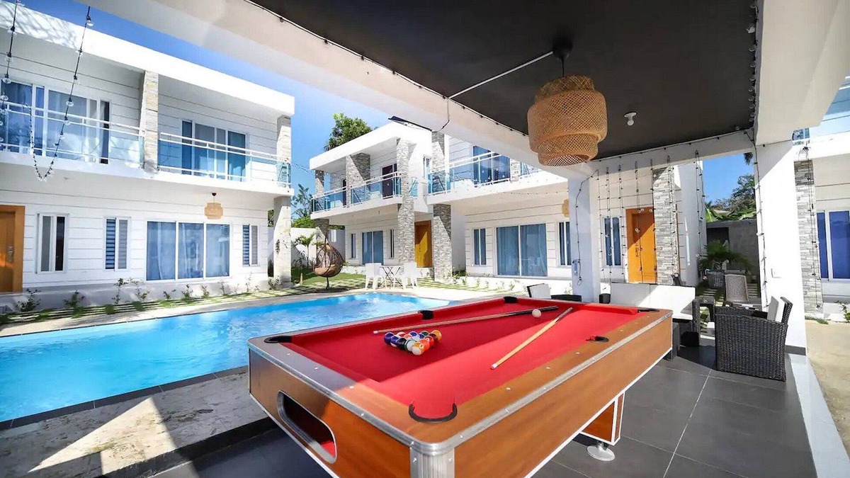 Sosua Villa | 15BD guest-friendly complex, 2 pools, snooker, volley, AC/WiFi/Cable TV