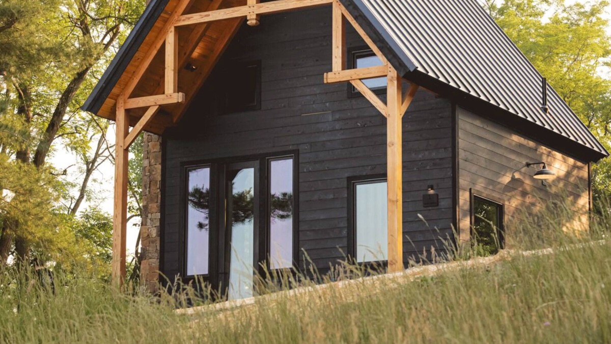 Laura House | #16 Fox Camp