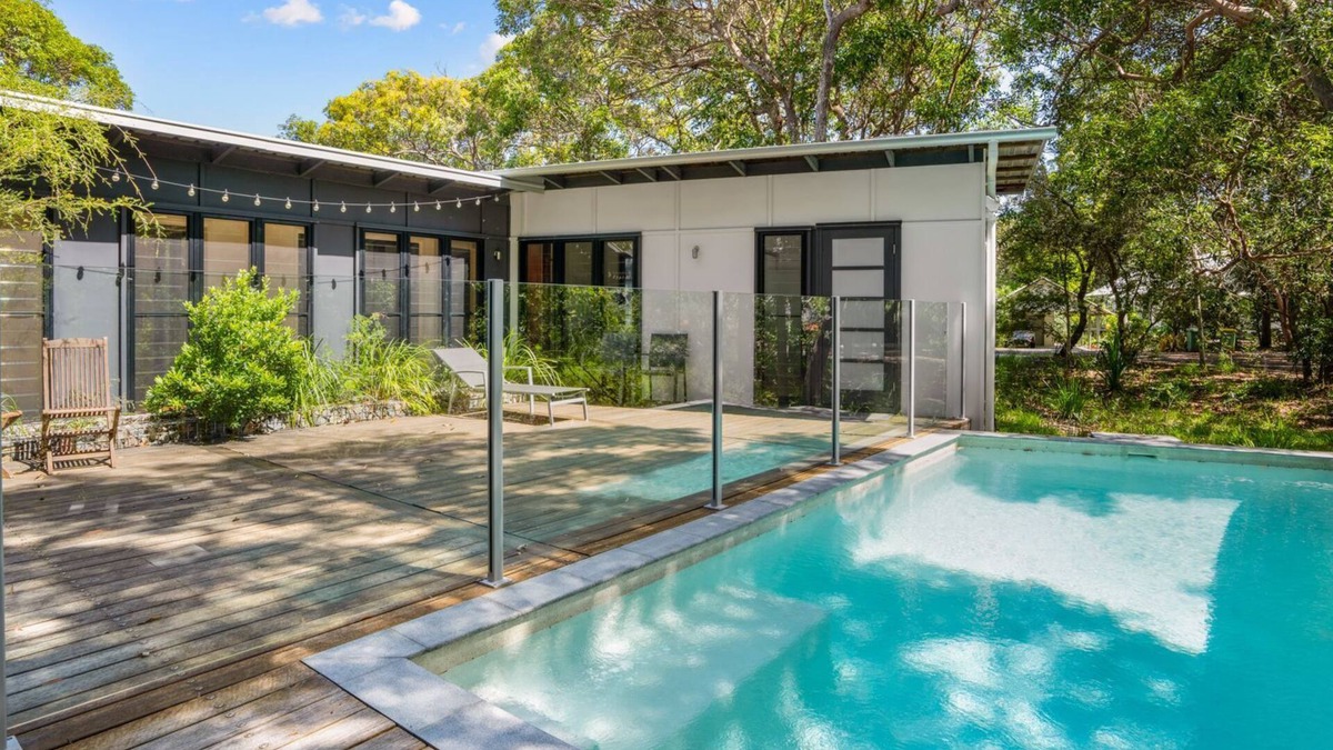 Rainbow Beach House | 16 Ibis Court - Rainbow Shores. Wifi. Pool. Quick walk to beach
