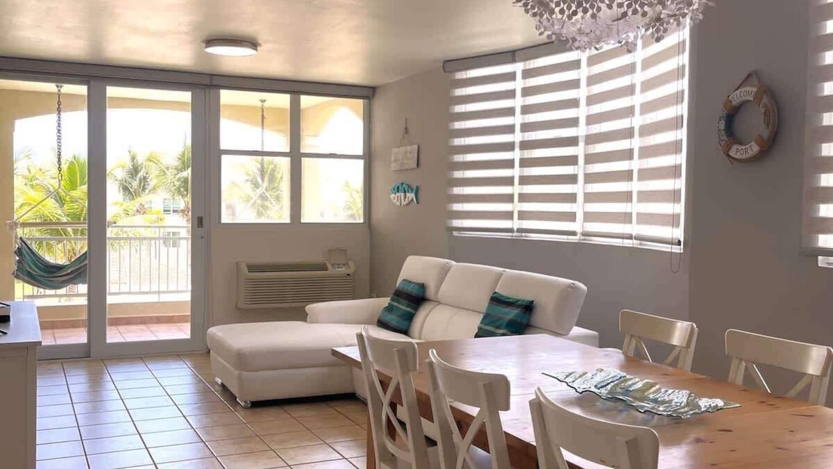 Bajura Condo | #16 Jobos Beach 4BR, 3BA Penthouse w/Pool Table