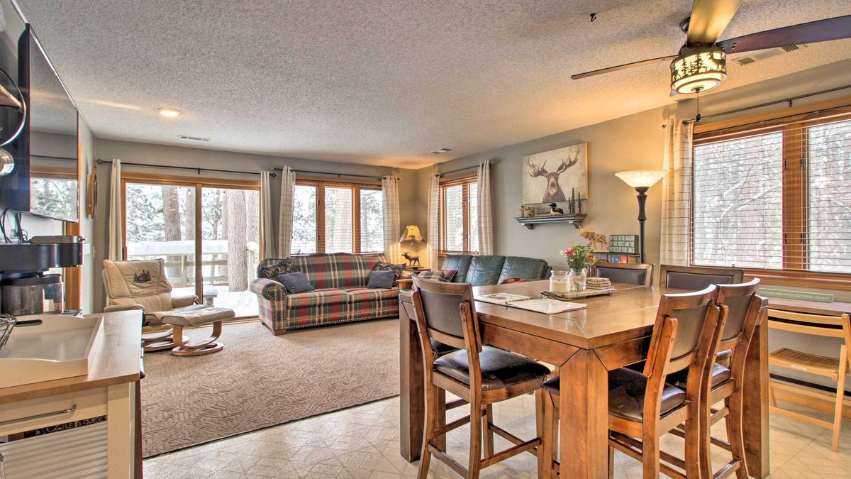 Pequot Lakes Cabin | 16 Mi to Mount Ski Gull: Pequot Lakes Cabin