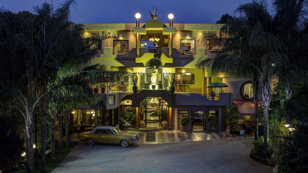 Houghton Estate Hotel | 16 Themed Suites - From Marrakesh to Moulin Rouge.
