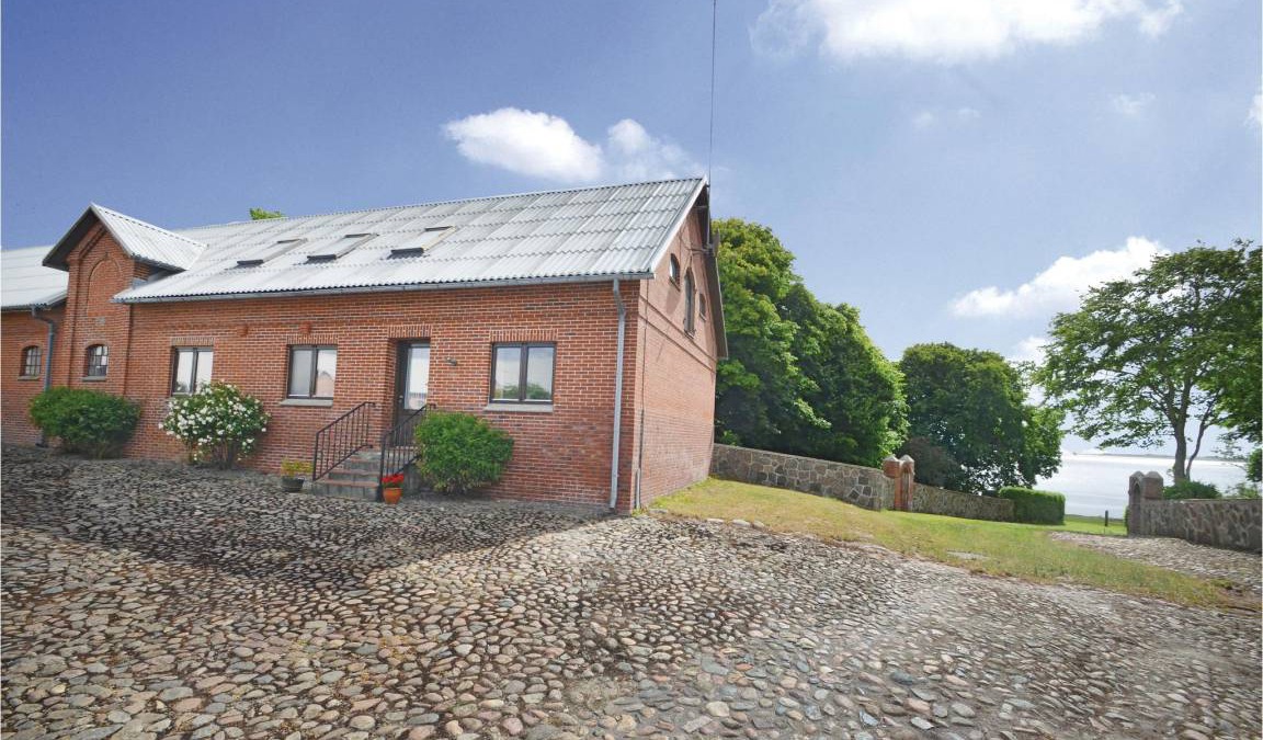 Thyholm House | 160 m² Farmhouse ∙ 4 bedrooms ∙ 10 guests