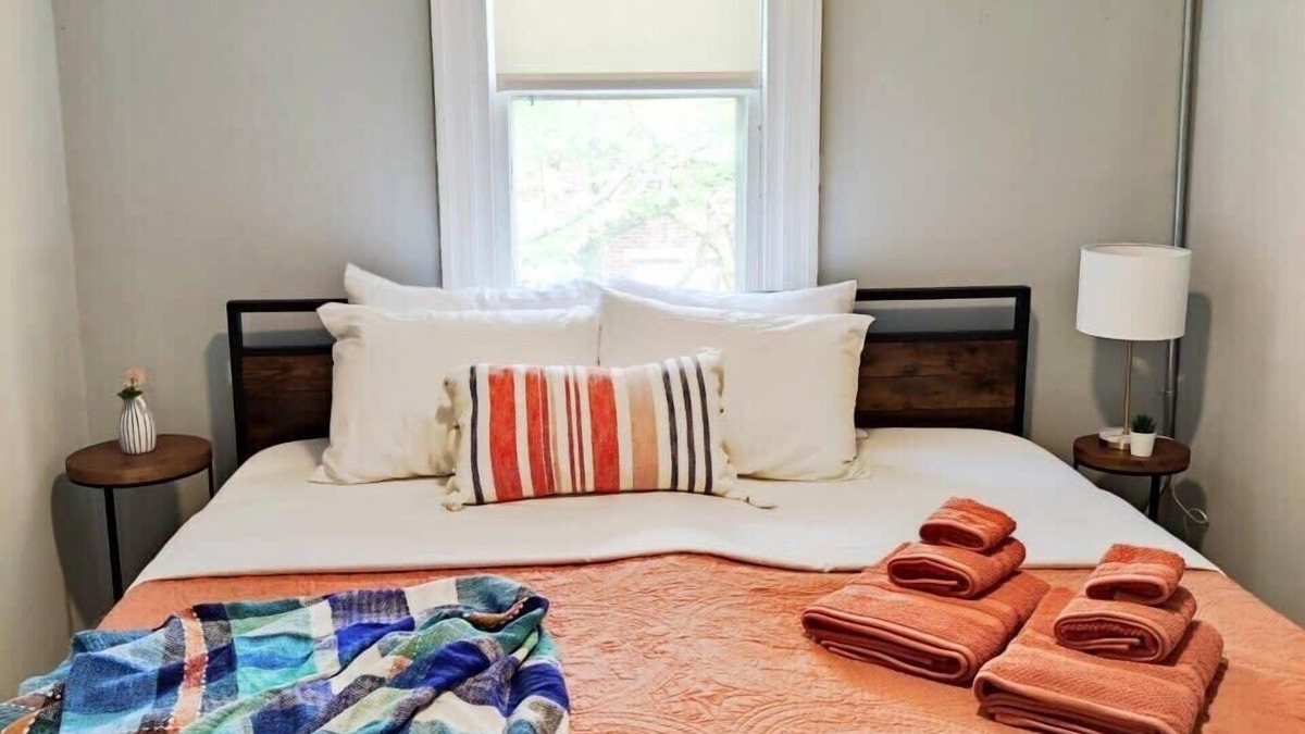 Center City Apartment | 1601 Lombard
