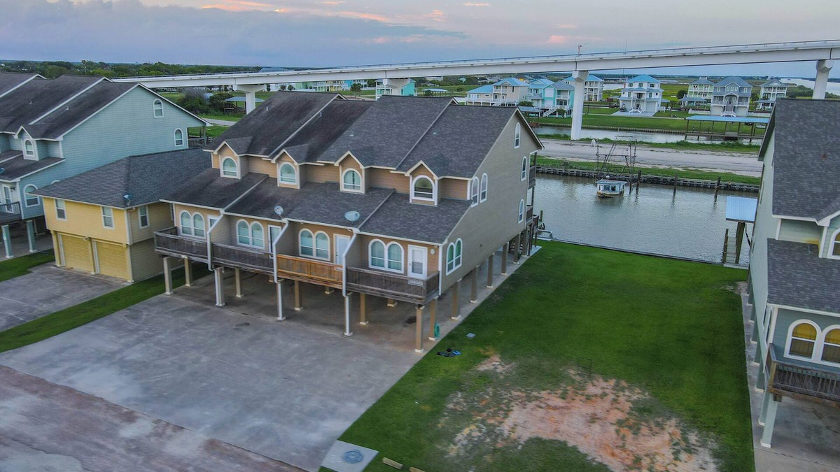 Matagorda House | 161 Boat Slip - Waterfront Townhome in Matagorda Townsite