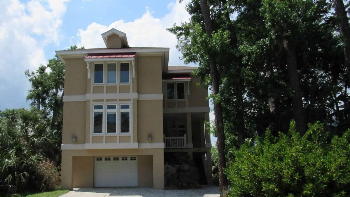 Sweetgrass House | 164 Davis Love - Golf Course & Marsh Views