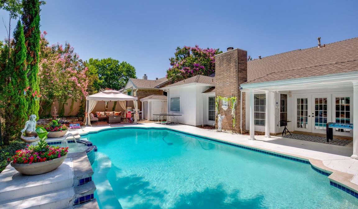 Rowlett House | 164 m² House ∙ 4 bedrooms ∙ 8 guests