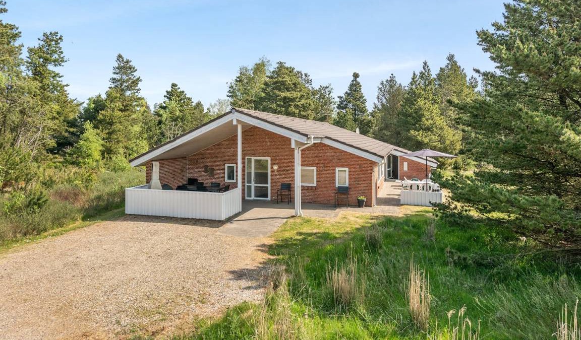 Sønderstrand House | 166 m² House ∙ 4 bedrooms ∙ 10 guests