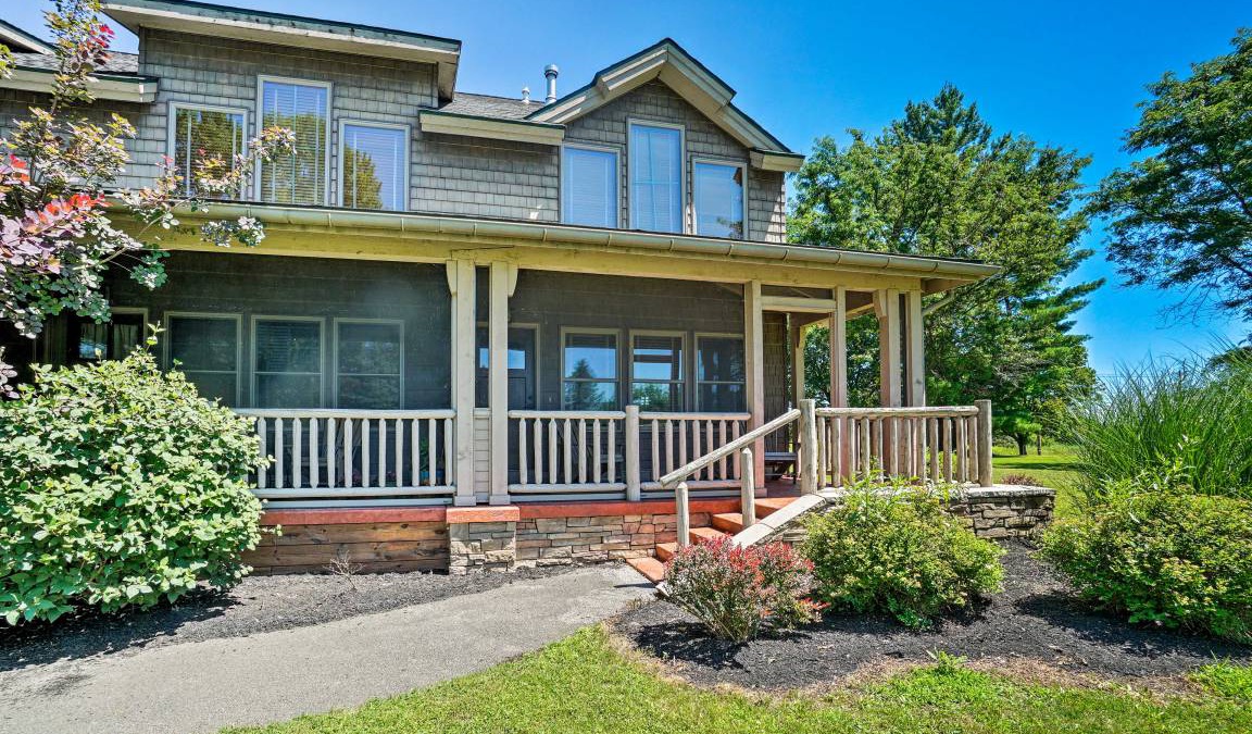 Conneaut Lakeshore Apartment | 167 m² Apartment ∙ 3 bedrooms ∙ 7 guests