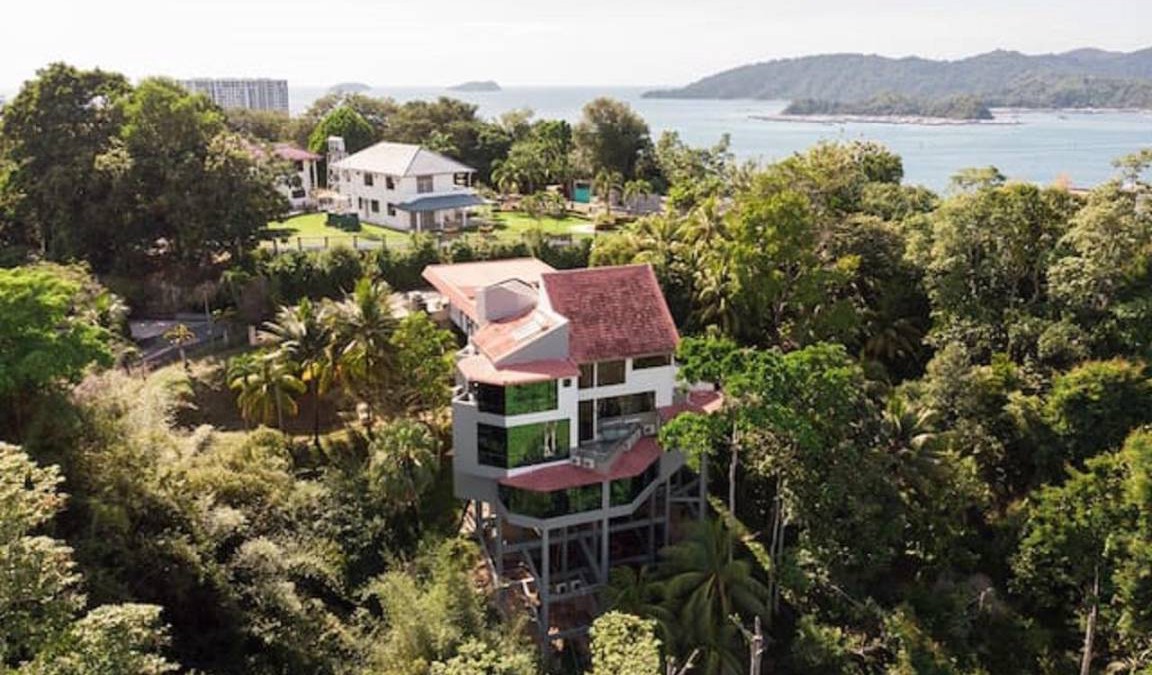 Downtown Kota Kinabalu Villa | 1677 m² Villa ∙ 13 bedrooms ∙ 27 guests