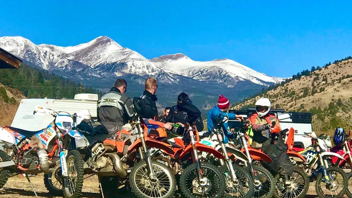 Villa Grove Cabin | 17.5 peaceful acres in the heart of the Colorado Rocky Mountains