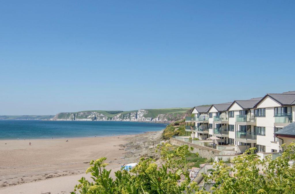 Bigbury-on-Sea Apartment | 17 Burgh Island Causeway