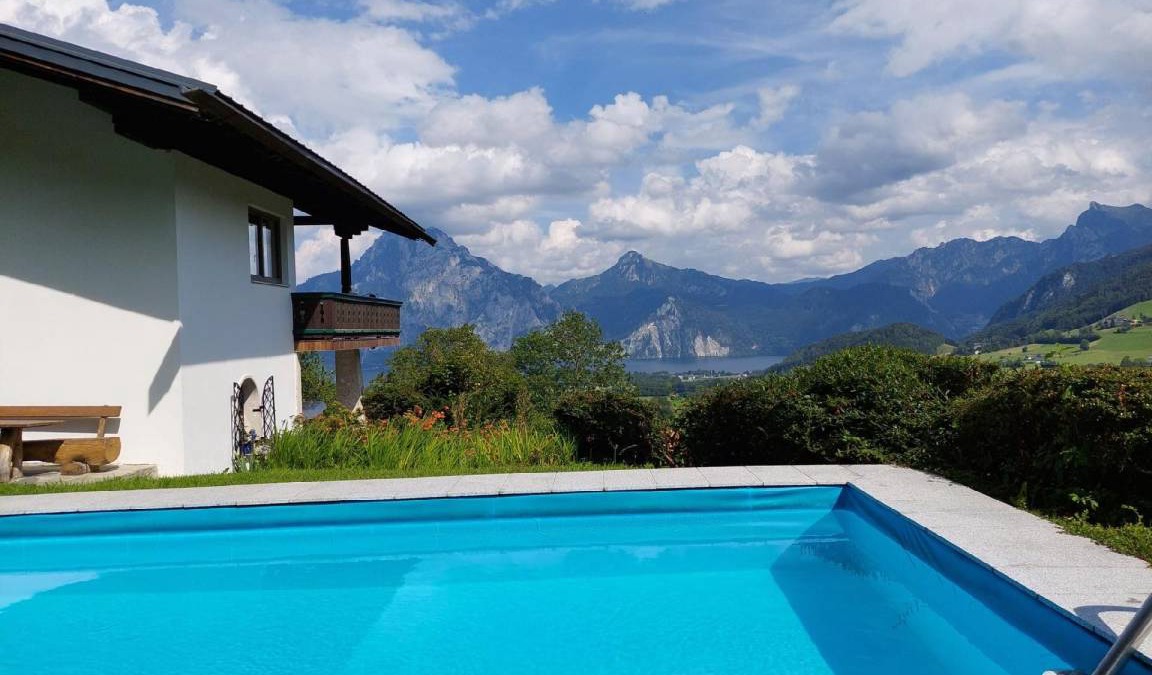 Altmuenster House | 170 m² House ∙ 5 bedrooms ∙ 6 guests