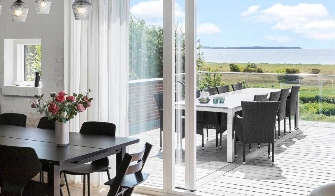 Lyngsbæk Strand House | 172 m² House ∙ 5 bedrooms ∙ 10 guests