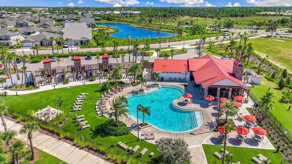 Alva Villa | 17716 Trails Edge Villa