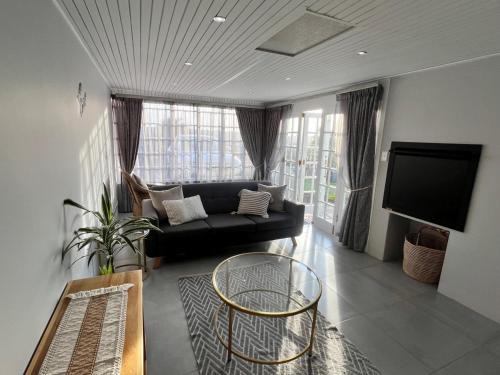 Berea Apartment | 17onSheerness in East London Green Belt