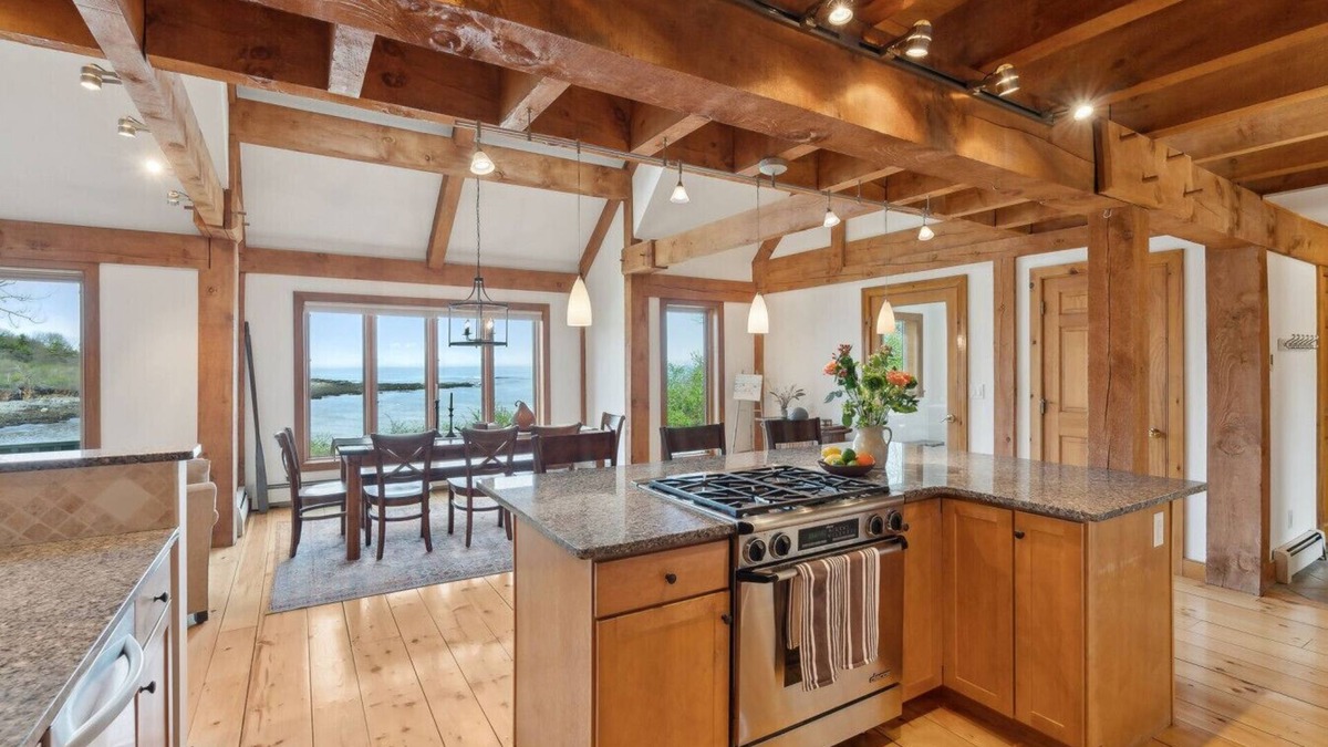 York House | 18 Lock Lane, York, ME