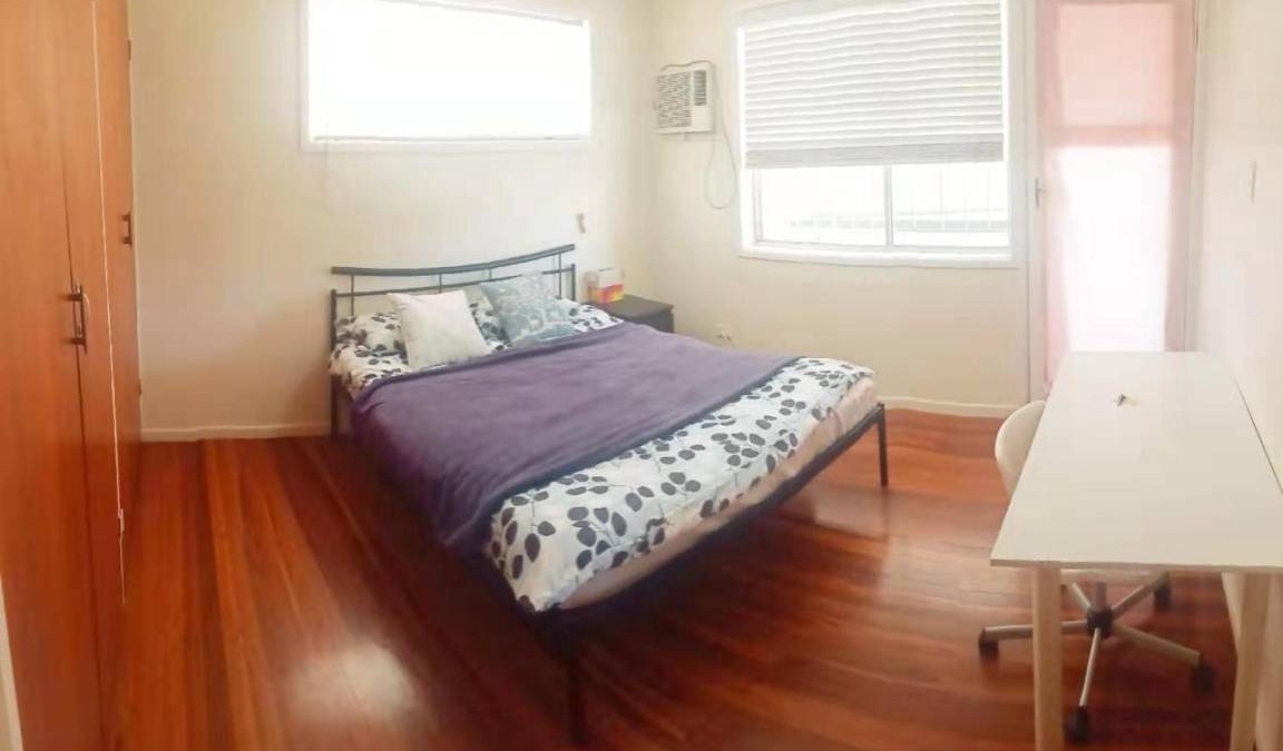 Sunnybank House | 18 m² House ∙ 5 bedrooms ∙ 2 guests