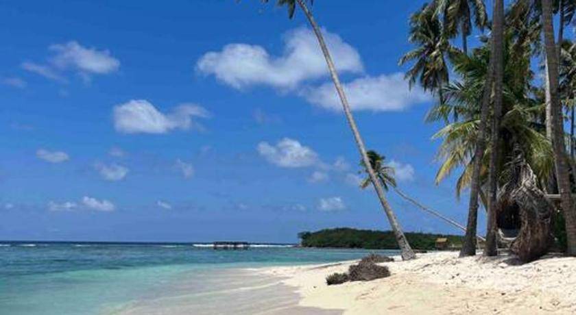 Thulusdhoo Island Villa | 180 m² Villa ∙ 2 bedrooms ∙ 7 guests