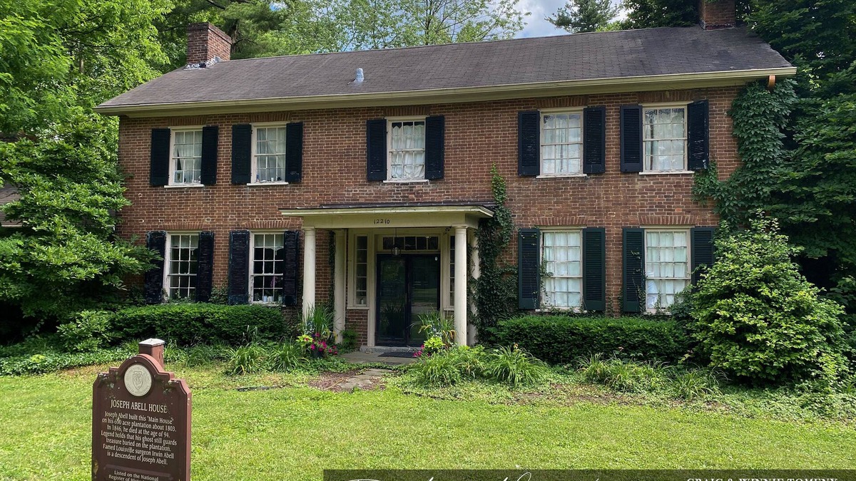 Middletown House | 1803 HISTORIC JOSEPH ABELL HOUSE