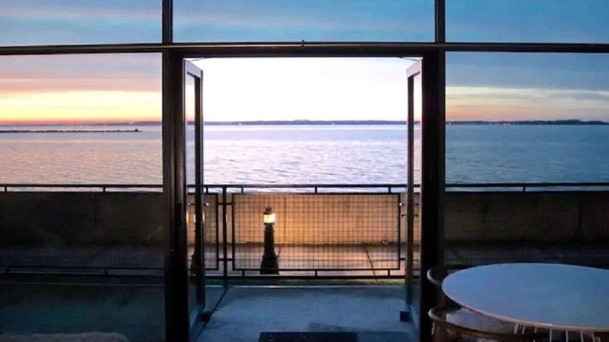 Sandusky Condo | 180° Lake View in the Heart of Downtown Sandusky