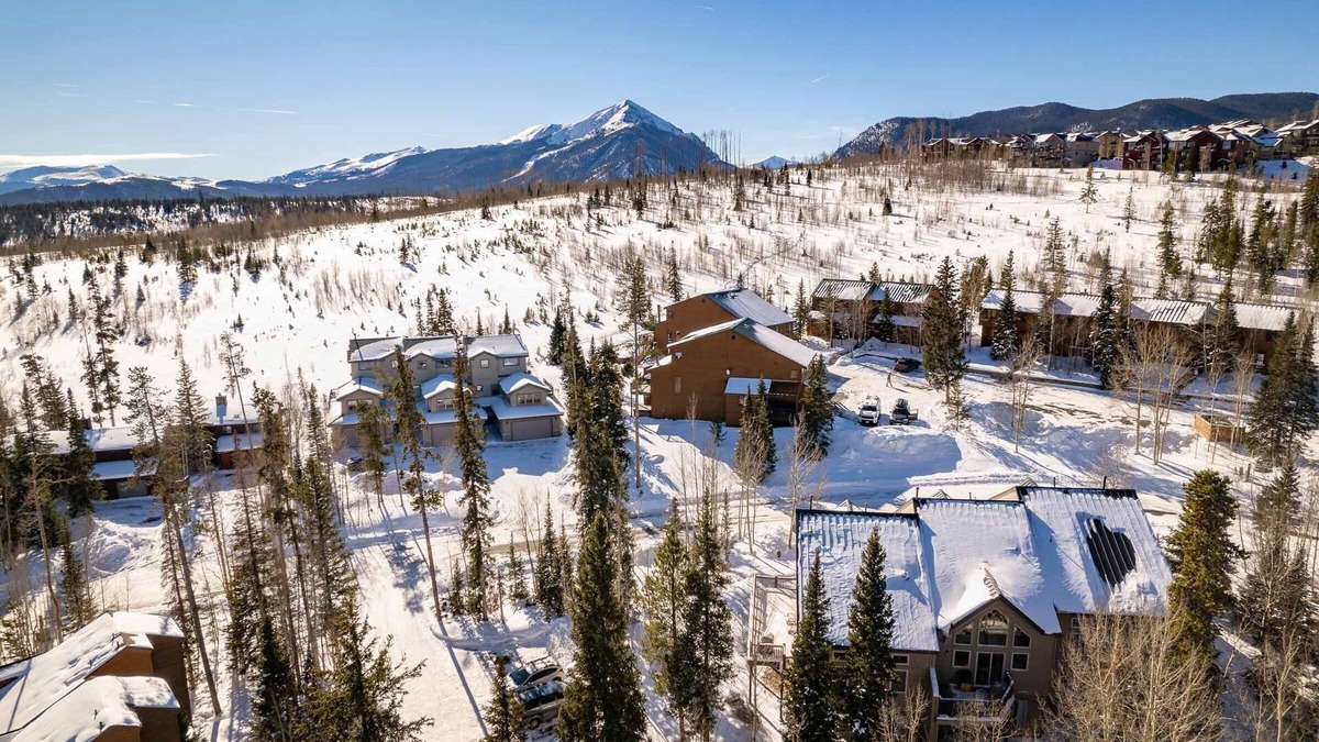 Wildernest Villa | 184 Burgundy Circle By Summit County Mountain Retreats