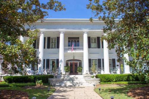 Macon Hotel | 1842 Inn