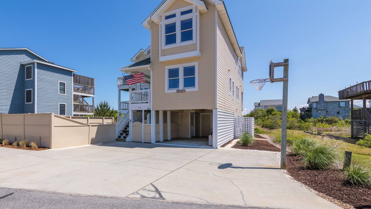 Ocean Sands House | 1848 - Patriots Place 6-bed 5.5-bath Corolla, NC, pet friendly, private pool, hot tub, game room