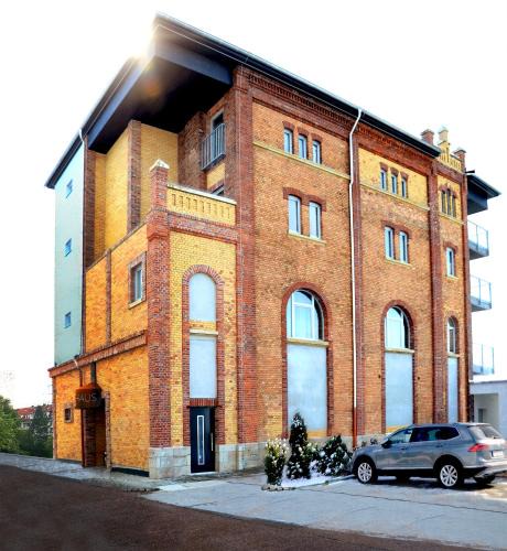 Gera Apartment | 1880 Lofthaus & Apartmenthaus
