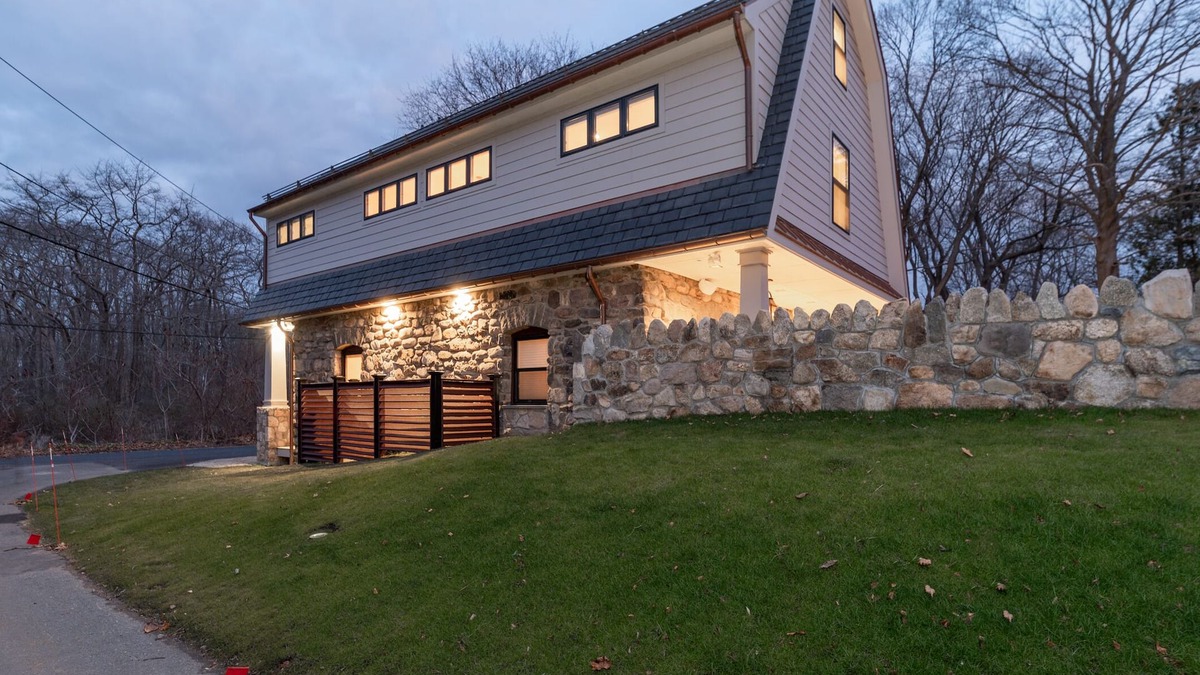 Gloucester Cottage | 1886 Captains Carriage House Secluded Luxury Eastern Point Gloucester MA