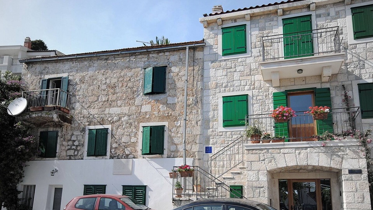 Brela Apartment | 18th century Apartment in the centre of Brela