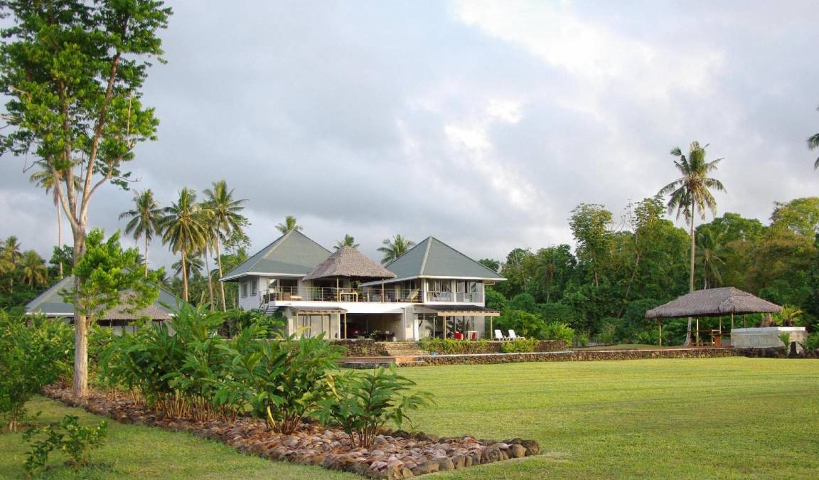 Fasito'o Uta Resort | 190 m² Resort ∙ 2 bedrooms ∙ 8 guests