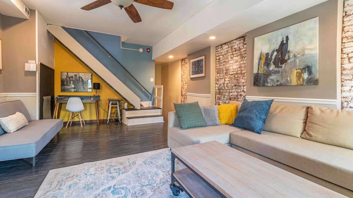 Washington Square West Apartment | 1918 Duplex with Character City Center