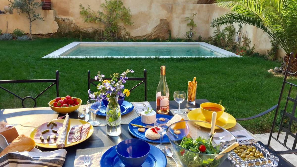 La Capelle-et-Masmolene House | 19C Provencal stone house with private Pool, 10 minutes from Uzes!