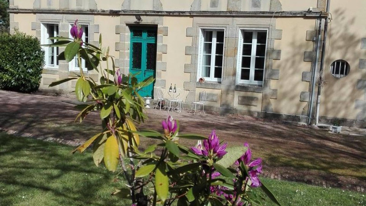 Gipcy Cottage | 19th-century mansion, 5 bedrooms, pets allowed, garden