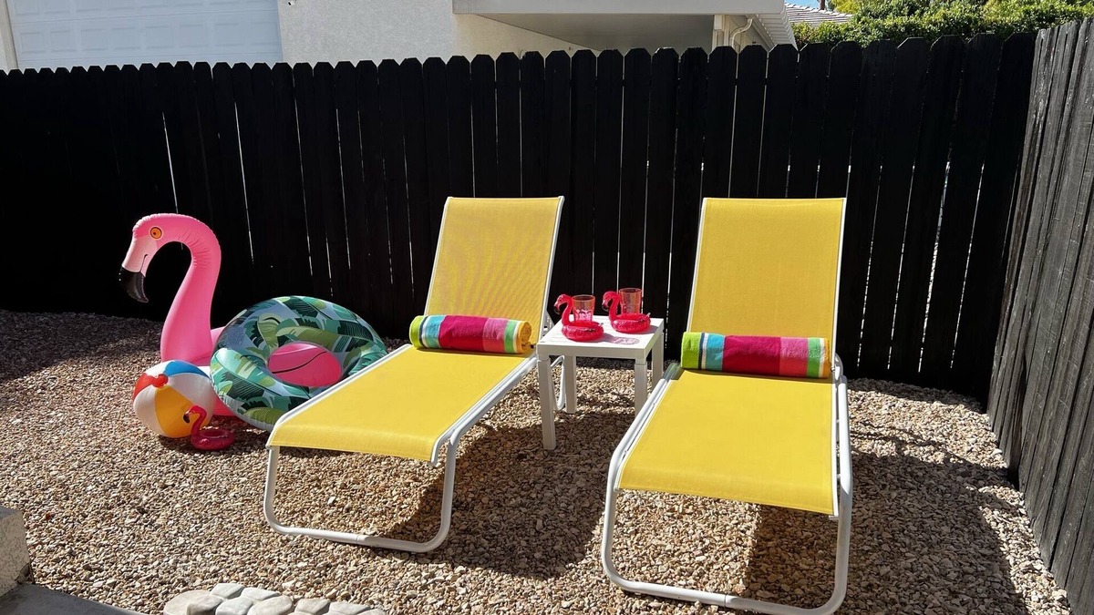 Palm Desert Cottage | 1Bd/1Ba Cozy, Private Guest House with own yard, pool and parking