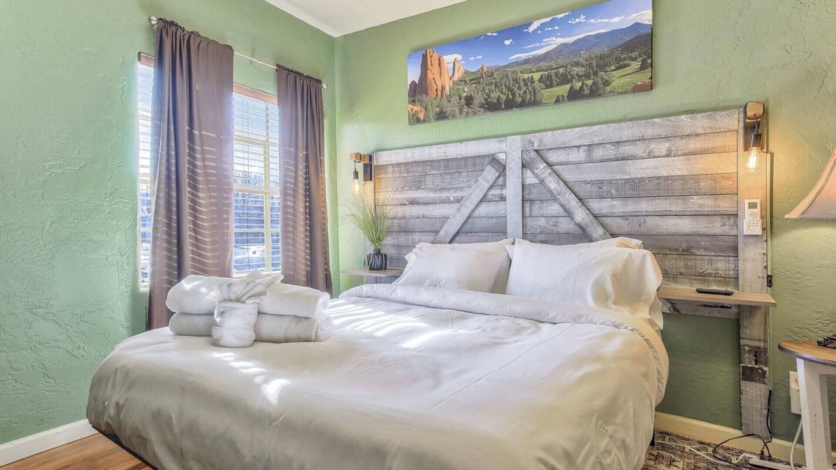 West Colorado Springs Apartment | 1BD Suite Close to Red Rocks Dogs Welcome!