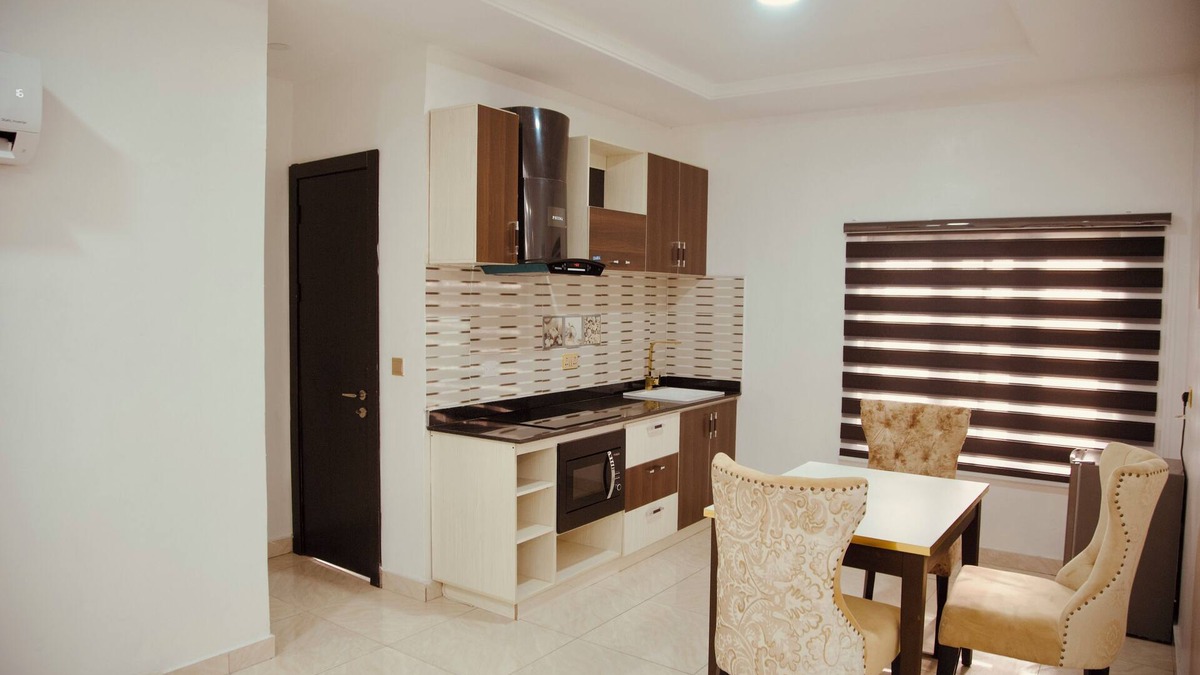 Ofin House | 1bed - Balcony - Pool - Gym - Spa