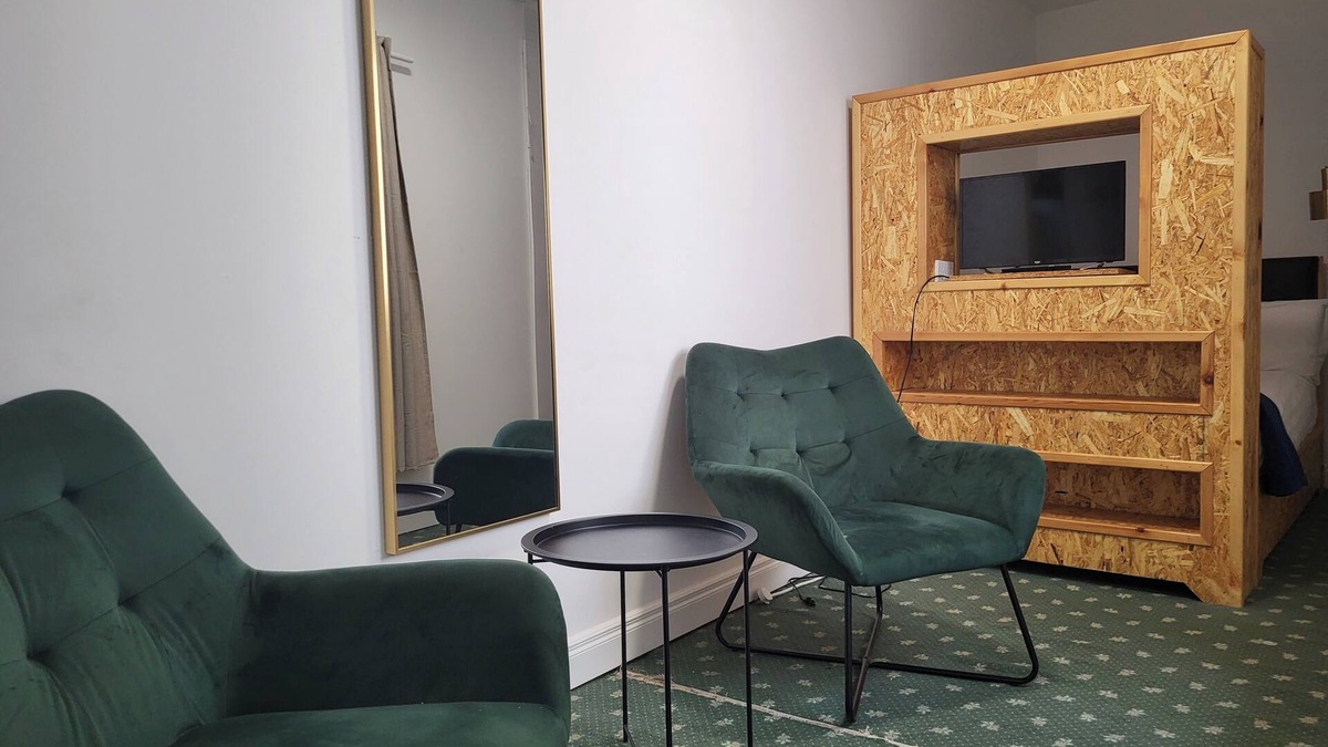 Cork Apartment | 1Bed-ContactlessCheckIn-OutdoorSpace
