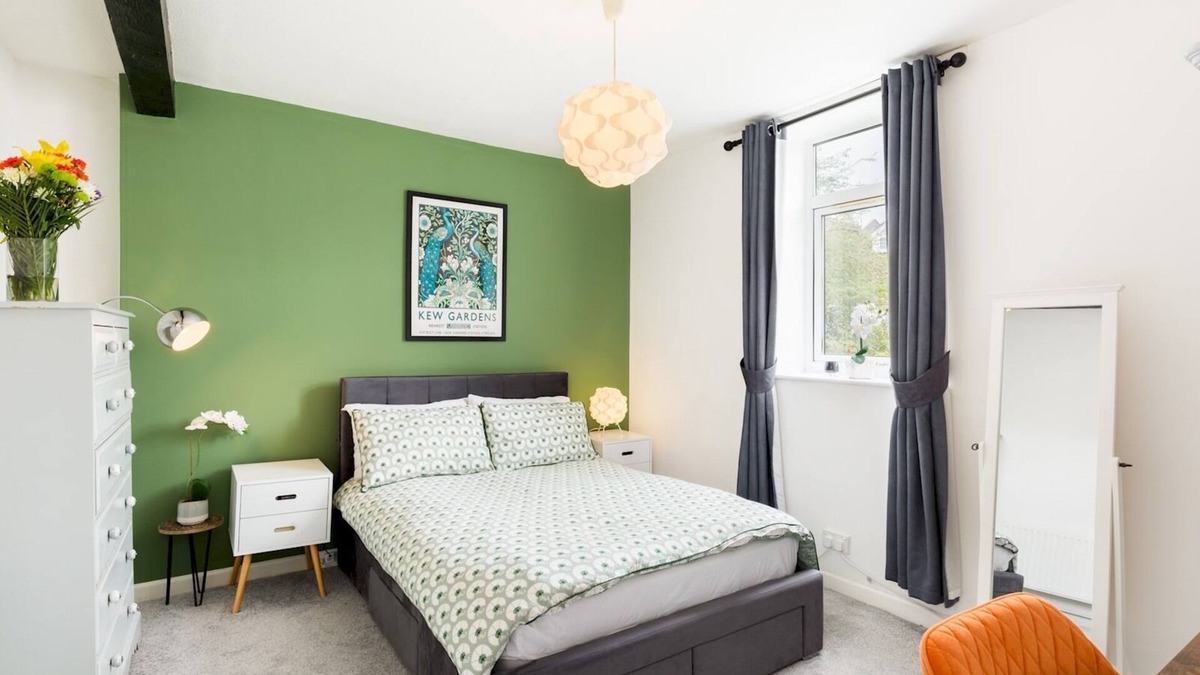 Leamington Spa Apartment | 1Bed Flat with parking Royal Leamington Spa | Pass the Keys