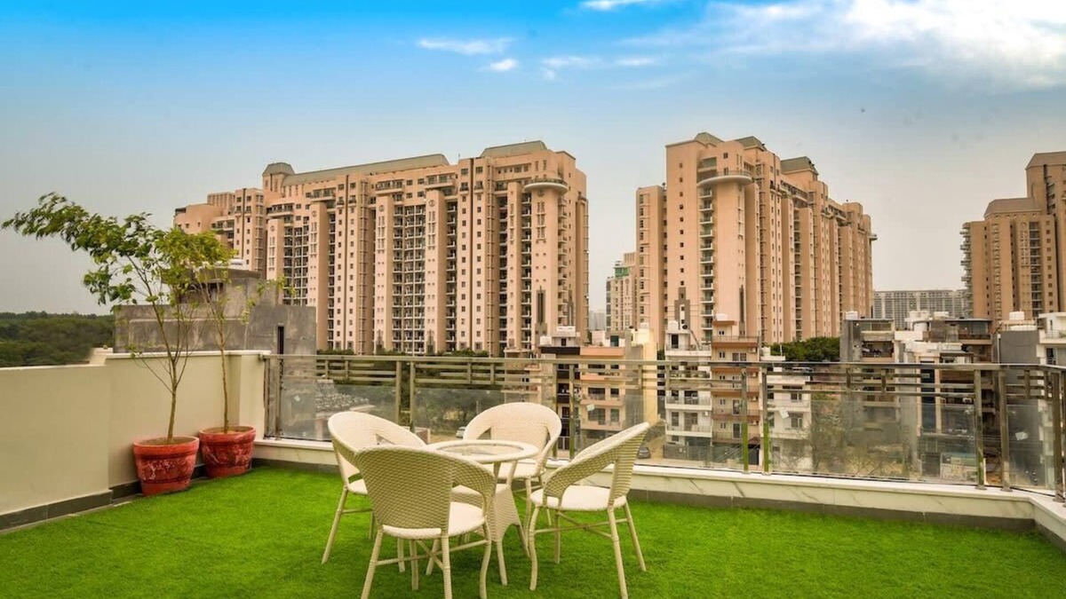 Gurugram Apartment | 1BHK service Apartments by Parfait Street