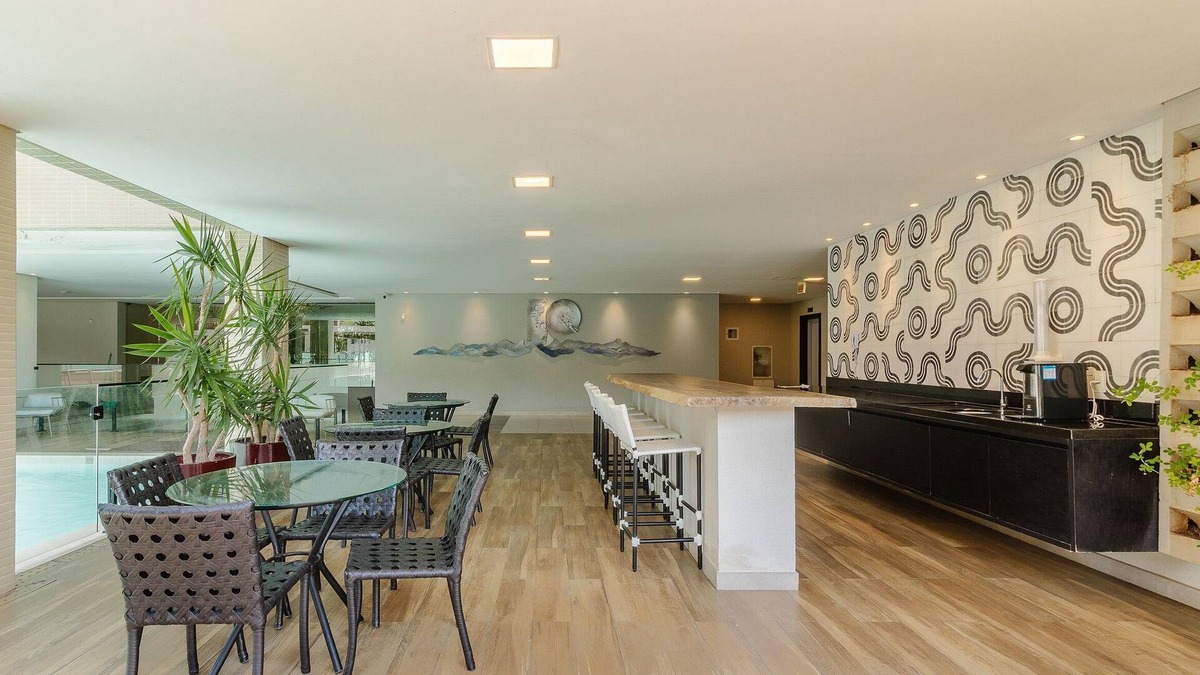 Nacoes Apartment | 1BR Apt w/Pool 650m From Beach Pdn0113