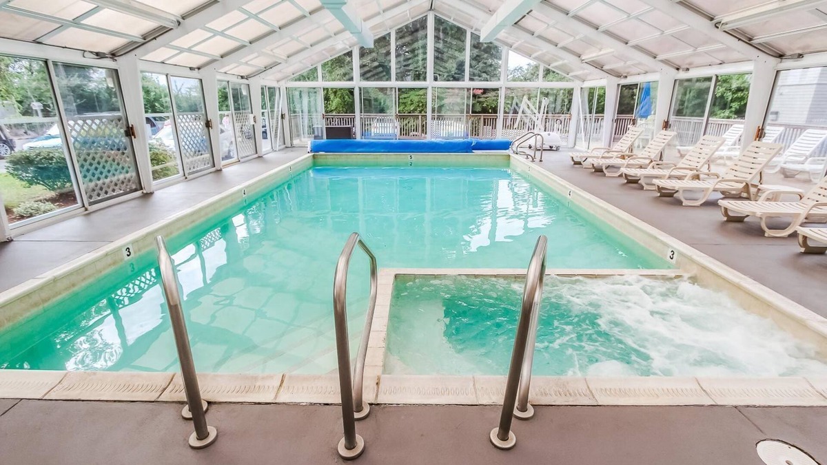 Ocean Drive Condo | 1BR Condo w/Bay Views + Jacuzzi Tub