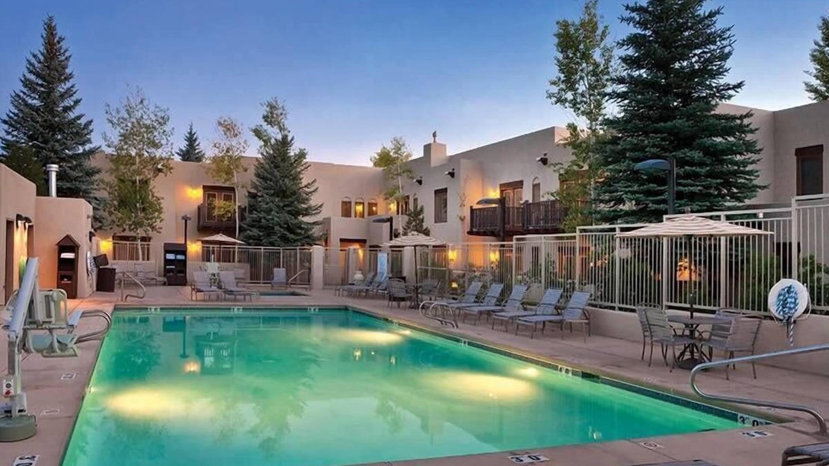Taos Condo | 1br Cozy Pueblo Style Condo w/Stunning Views
