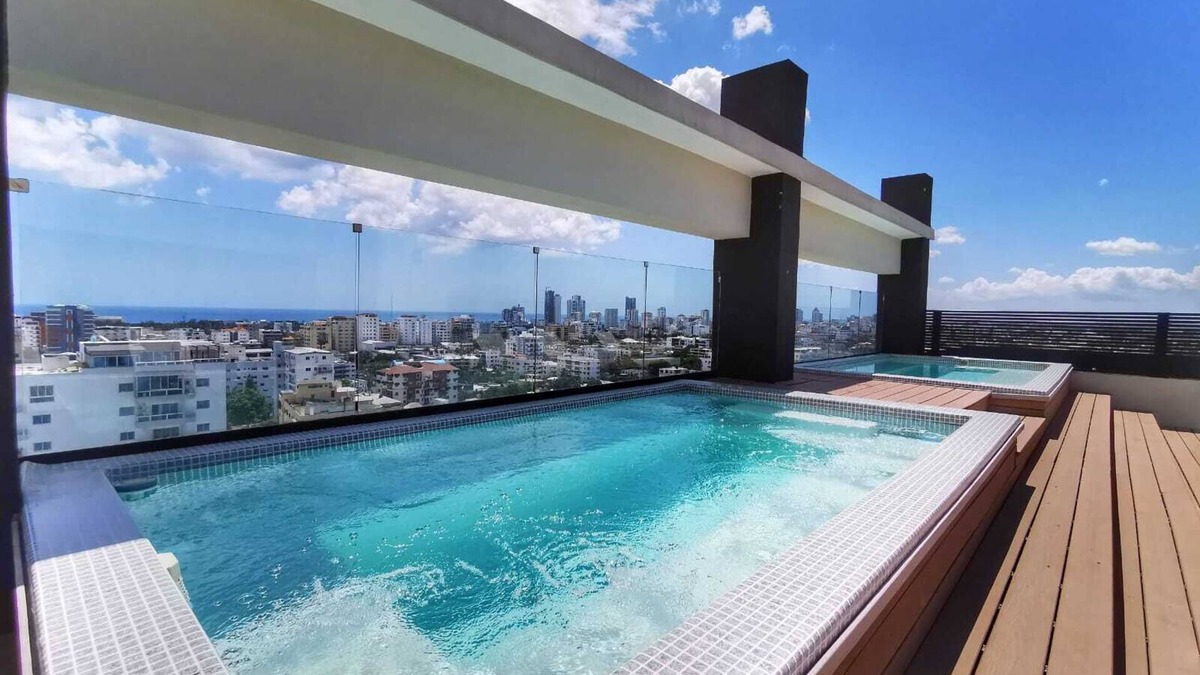 Santo Domingo Condo | 1br Luxury Condo Jacuzzi, gym Mountains with parking lot