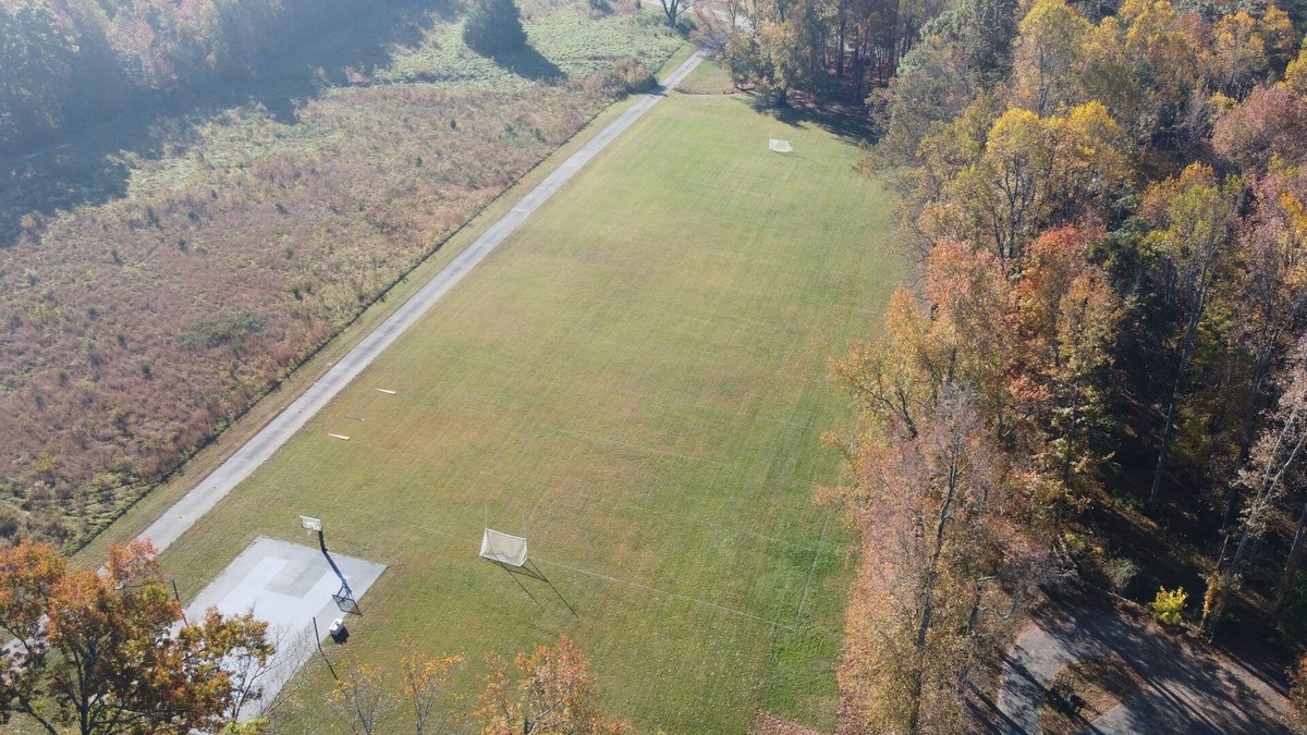 Greensboro House | 1KN 3QN 2TN Beds on 22 Acres