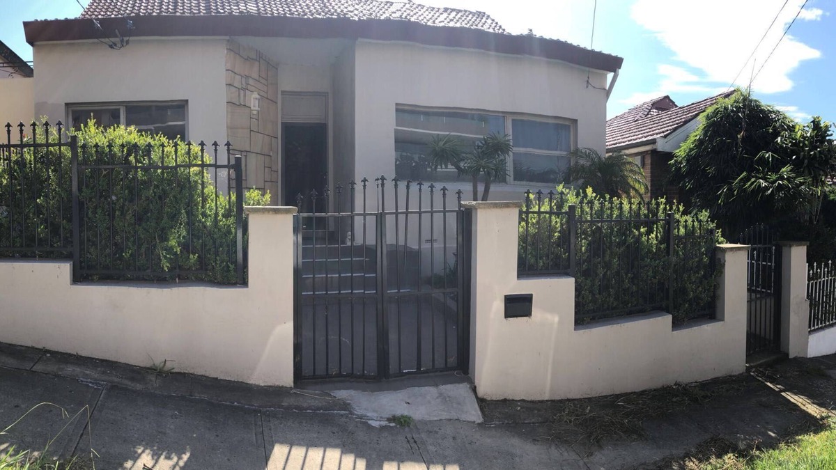 Rockdale House | 1miuntes walk to station