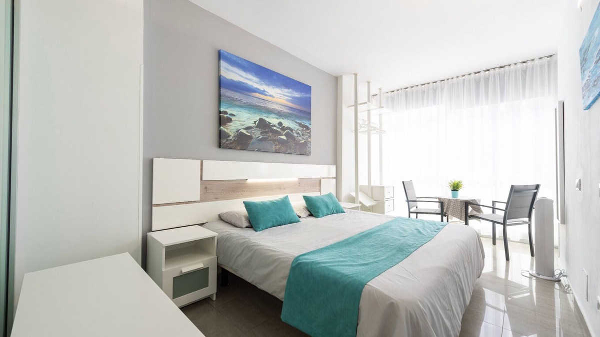 Las Palmas de Gran Canaria Apartment | 1st Line Studio Las Canteras